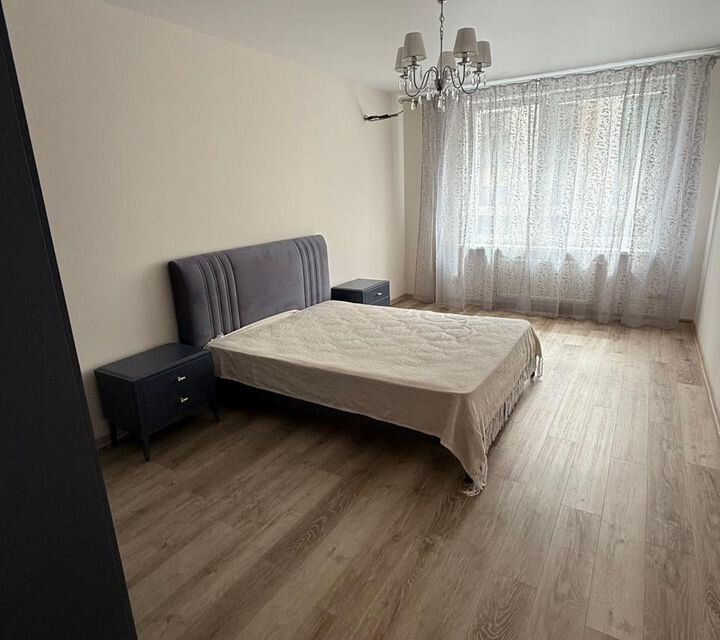 Сдаётся 2-комнатная квартира, 70.4 м²