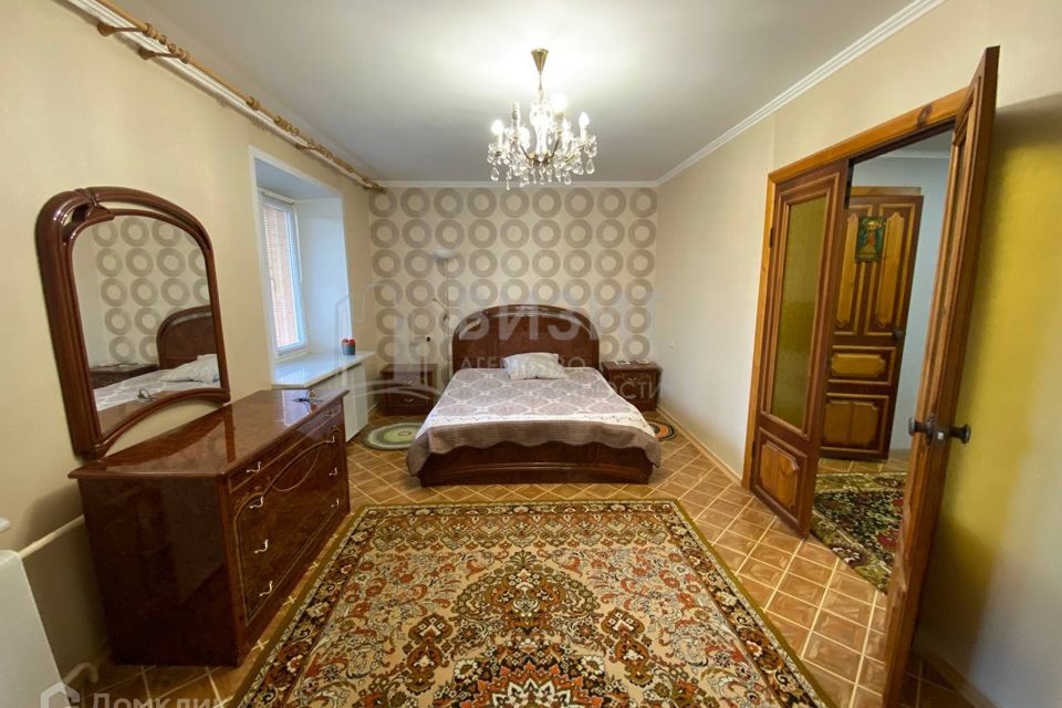 Сдаётся 3-комнатная квартира, 128.1 м²