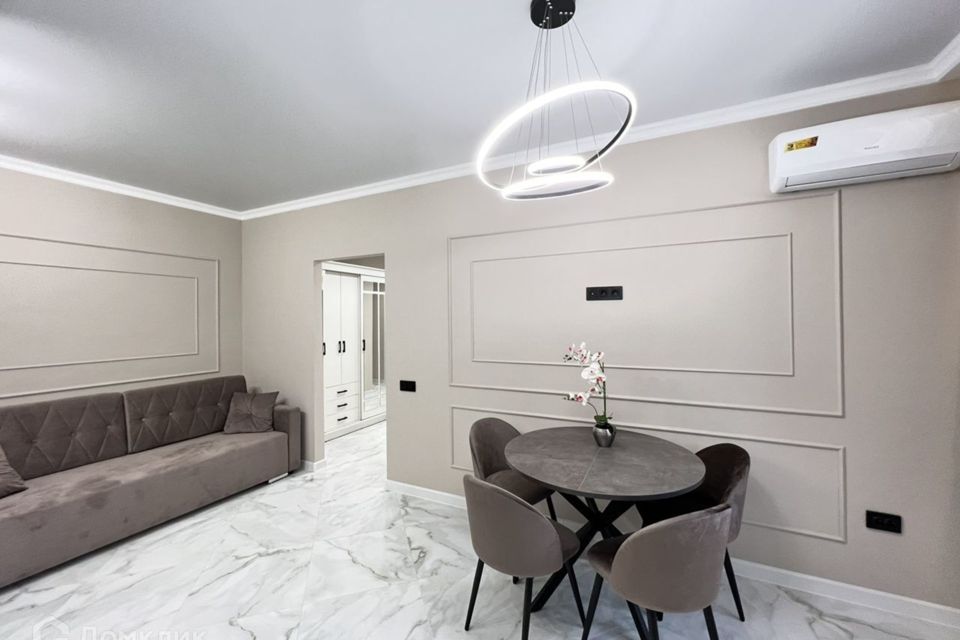 Продаётся 2-комнатная квартира, 68.7 м²