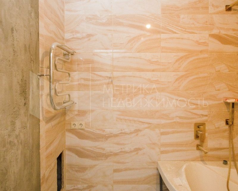 Продаётся 2-комнатная квартира, 62.6 м²