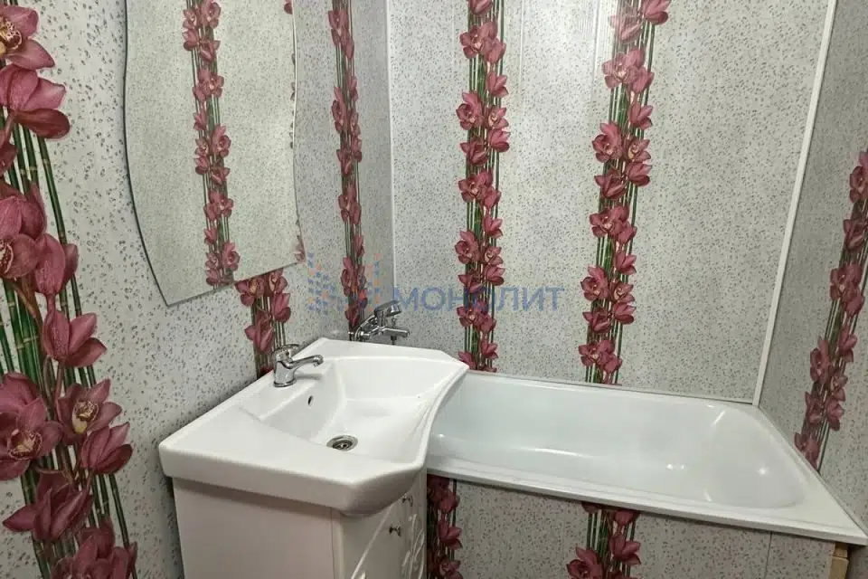 Продаётся комната в 1-комн. квартире, 14.5 м²