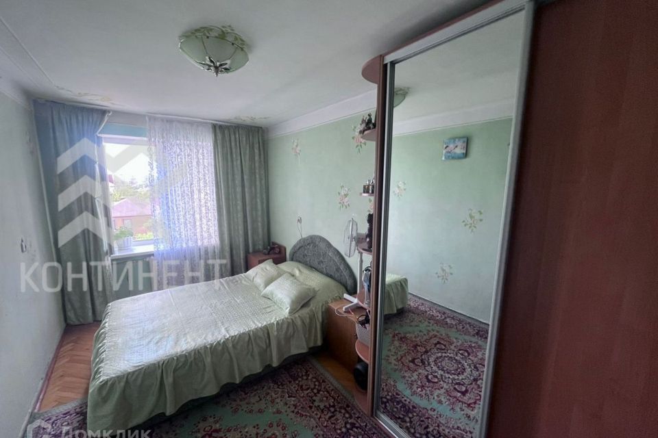 Продаётся 3-комнатная квартира, 57.5 м²