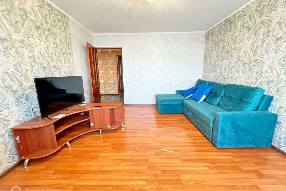 Сдаётся 2-комнатная квартира, 65 м²