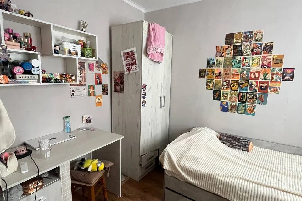 Продаётся 3-комнатная квартира, 57.4 м²