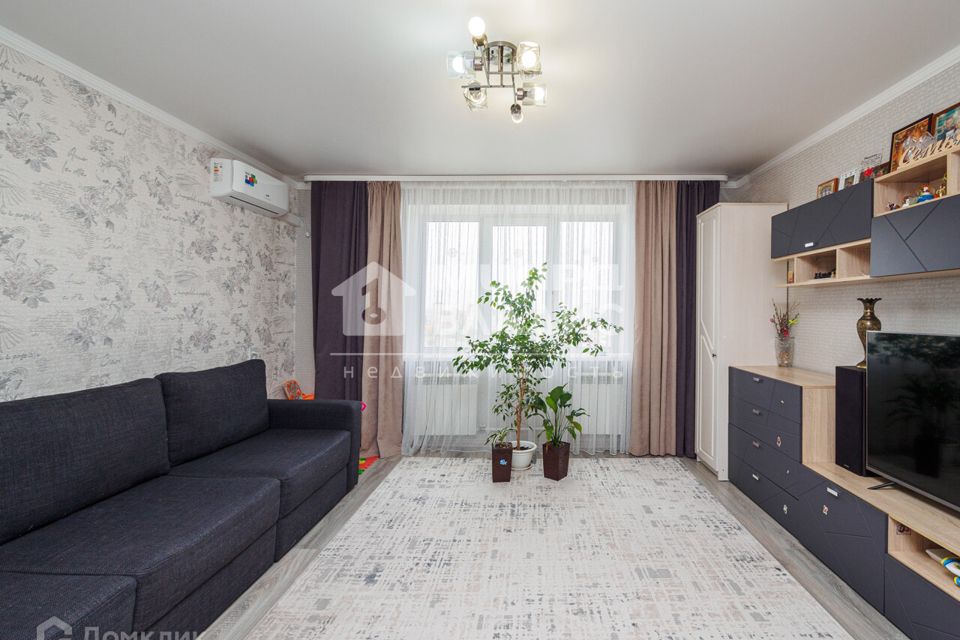 Продаётся 3-комнатная квартира, 81.5 м²