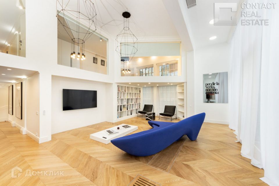 Продаётся 6-комнатная квартира, 270 м²