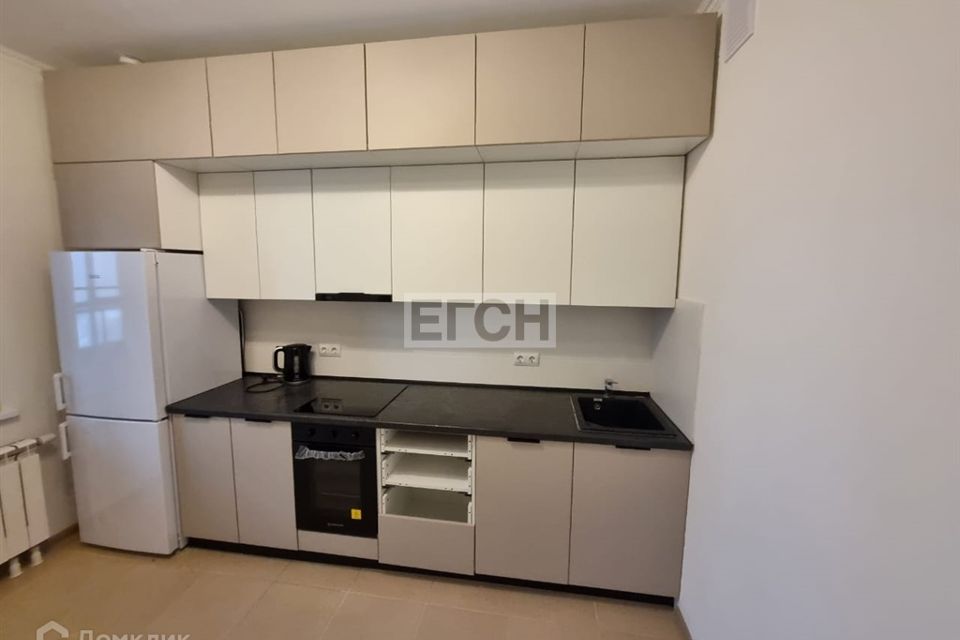 Сдаётся 2-комнатная квартира, 57 м²