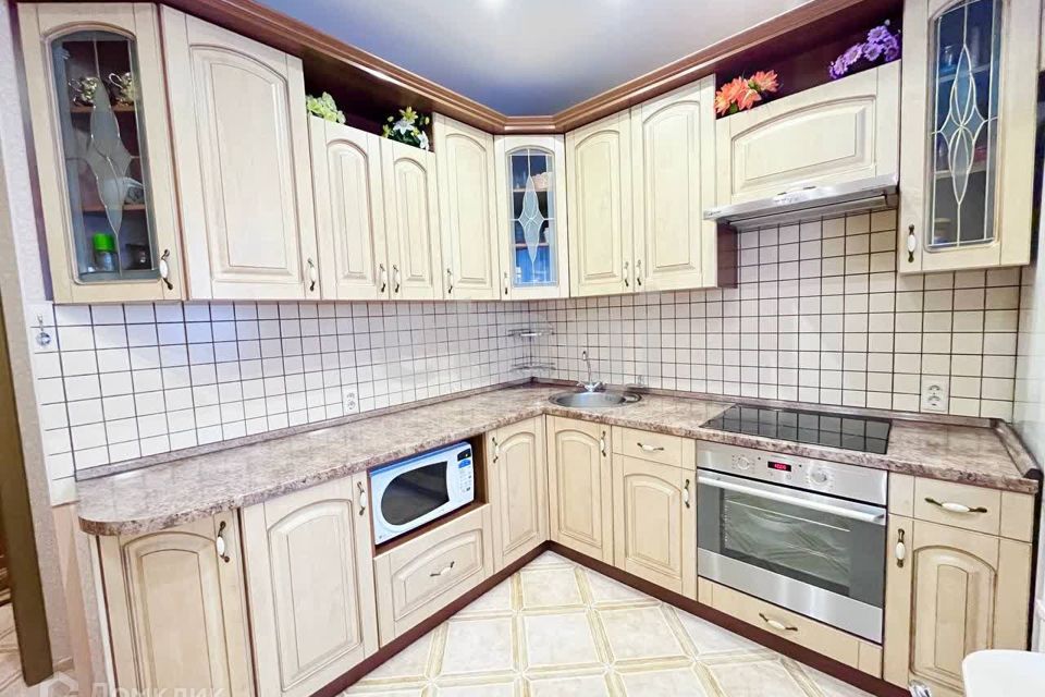 Продаётся 1-комнатная квартира, 42.5 м²
