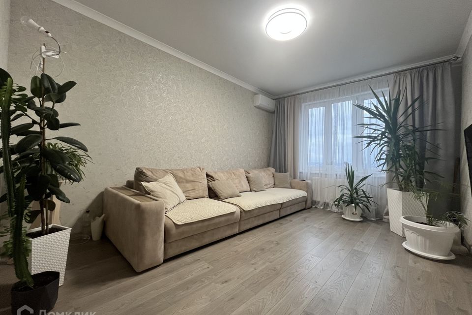 Продаётся 3-комнатная квартира, 81 м²