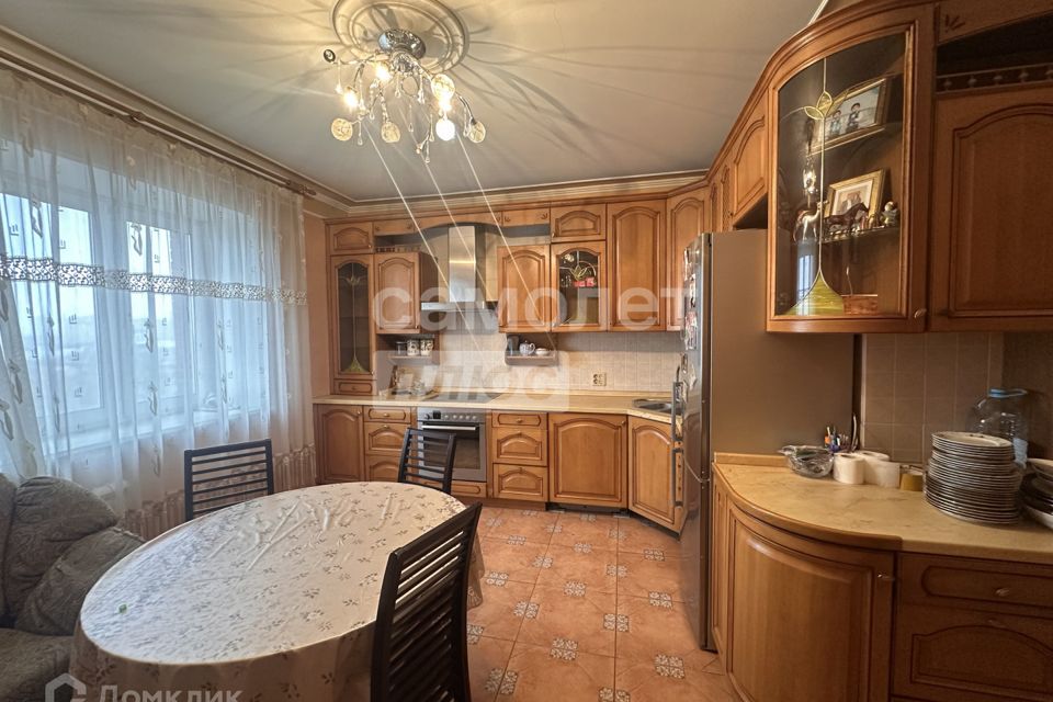 Продаётся 3-комнатная квартира, 116 м²