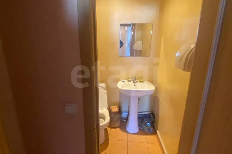 Сдаётся офис, 550 м²