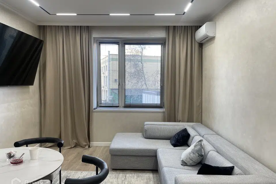 Продаётся 2-комнатная квартира, 55 м²