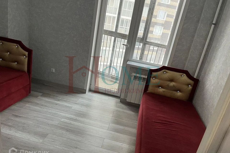 Сдаётся 2-комнатная квартира, 56 м²