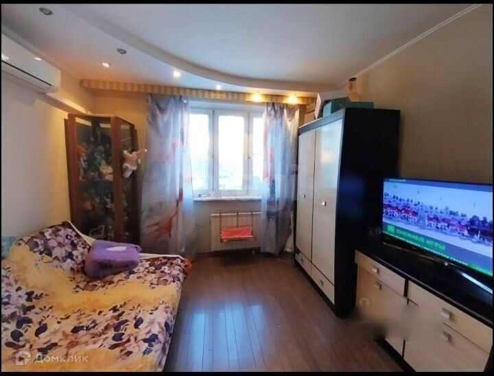 Продаётся 3-комнатная квартира, 72.5 м²