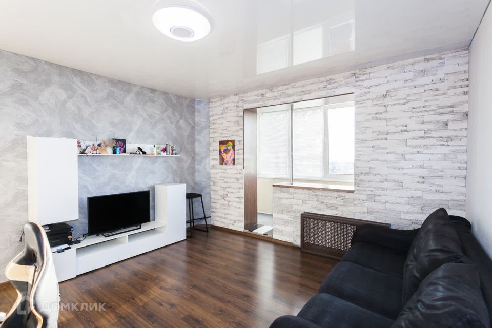 Продаётся 2-комнатная квартира, 72.7 м²