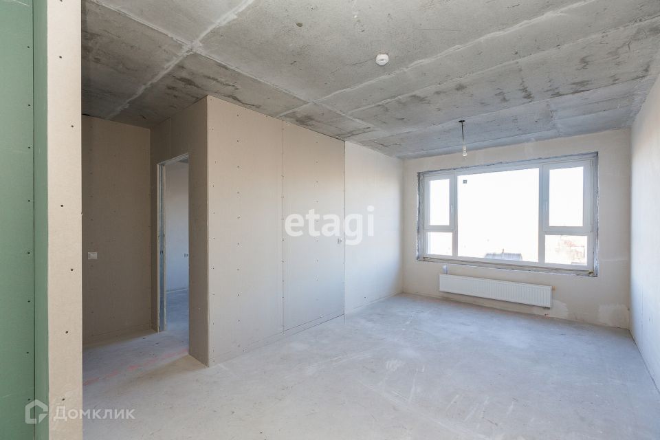 Продаётся 1-комнатная квартира, 38 м²