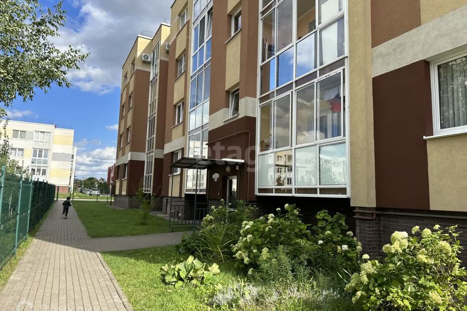Продаётся 3-комнатная квартира, 77.5 м²