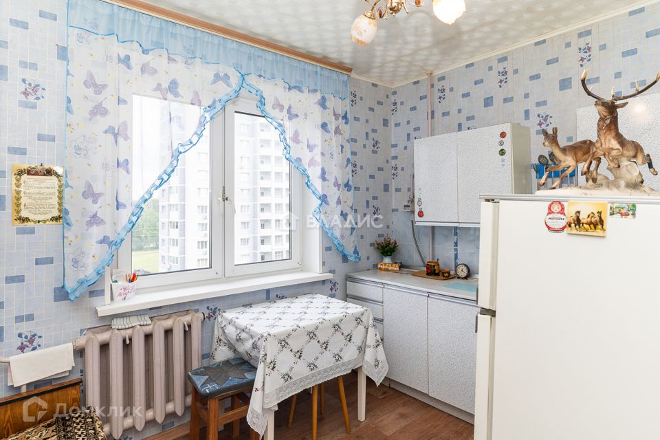Продаётся 1-комнатная квартира, 37.9 м²
