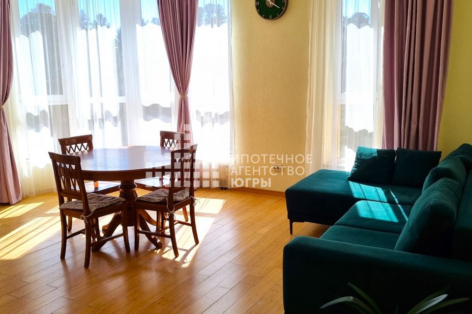 Продаётся 2-комнатная квартира, 79.2 м²