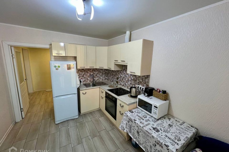 Продаётся 2-комнатная квартира, 53.6 м²