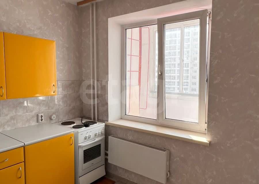 Продаётся 1-комнатная квартира, 39.5 м²