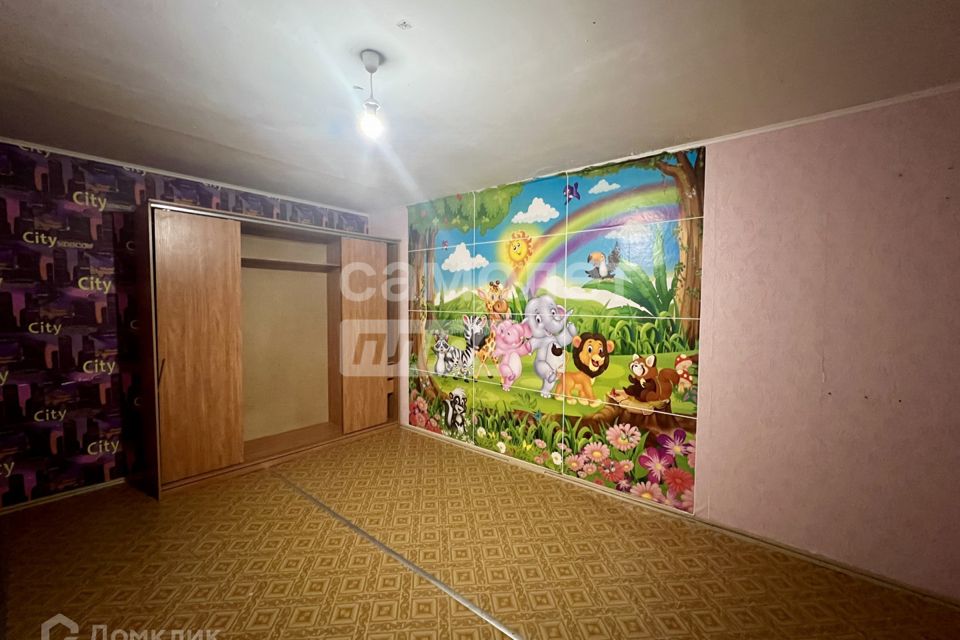 Продаётся 1-комнатная квартира, 49.3 м²