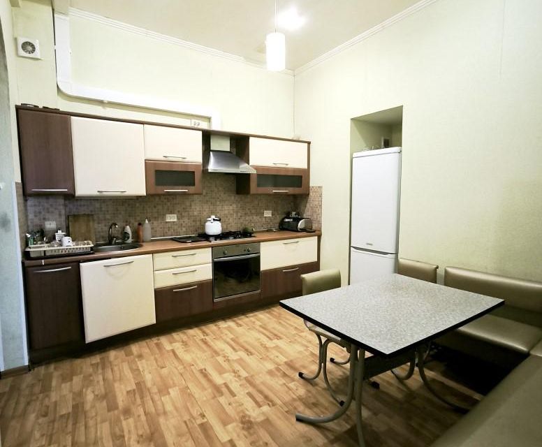 Продаётся 3-комнатная квартира, 85 м²
