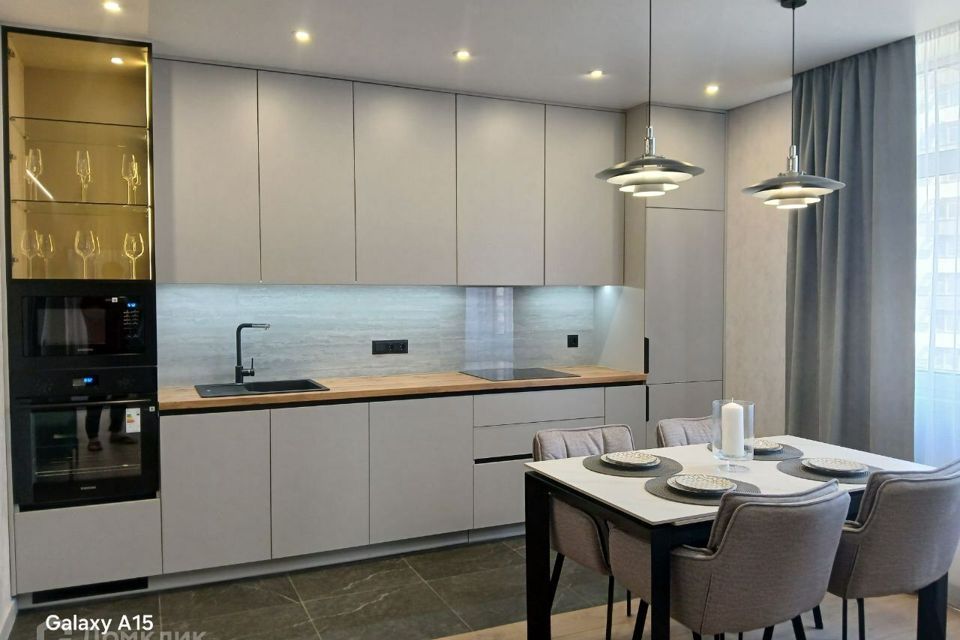 Продаётся 2-комнатная квартира, 59.6 м²