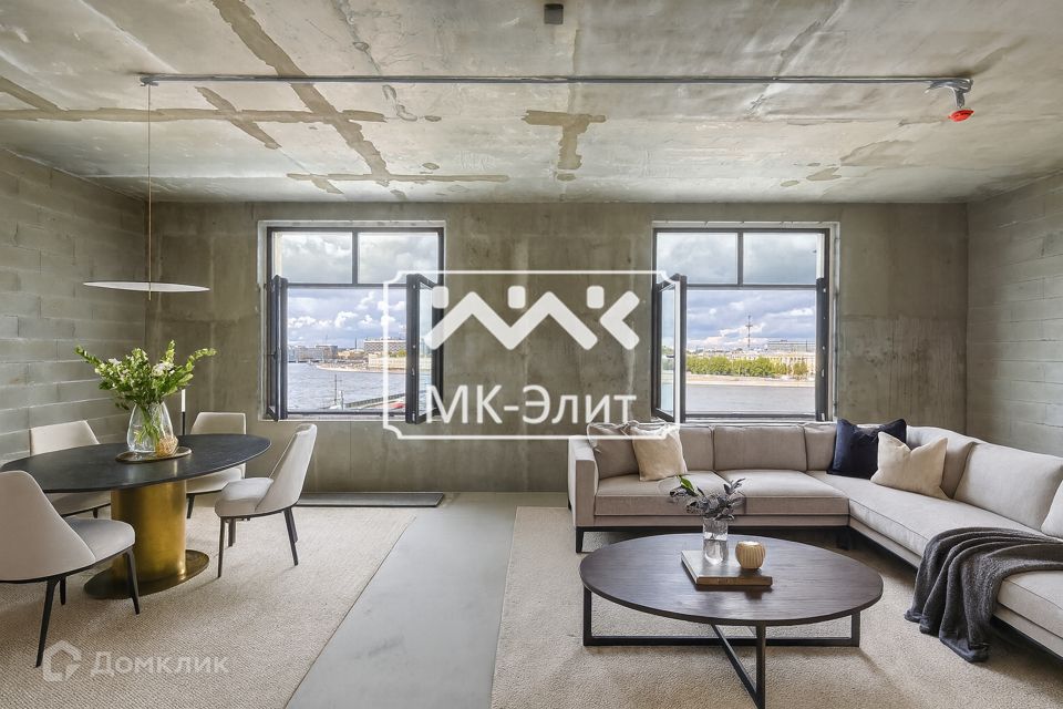 Продаётся 2-комнатная квартира, 95.3 м²