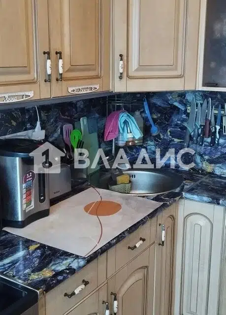 Продаётся 3-комнатная квартира, 60 м²