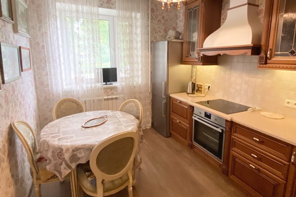 Сдаётся 1-комнатная квартира, 47 м²