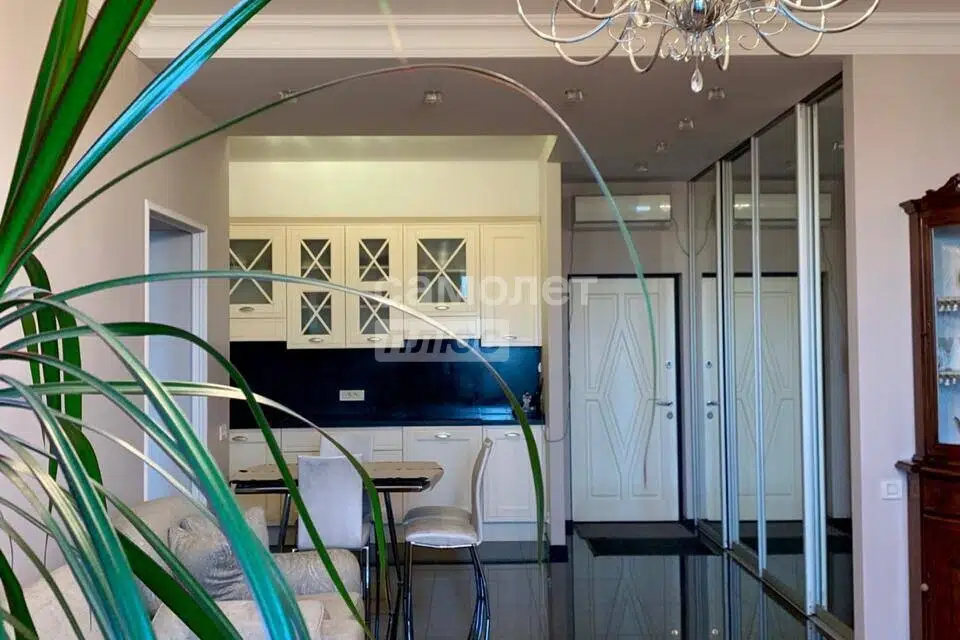 Продаётся 2-комнатная квартира, 60 м²