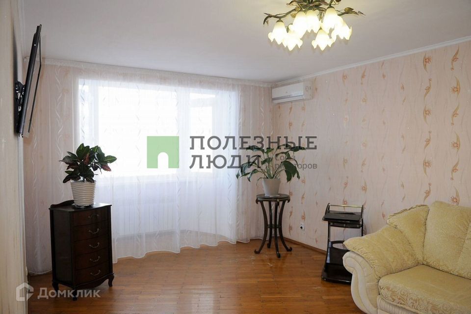 Продаётся 3-комнатная квартира, 74.5 м²