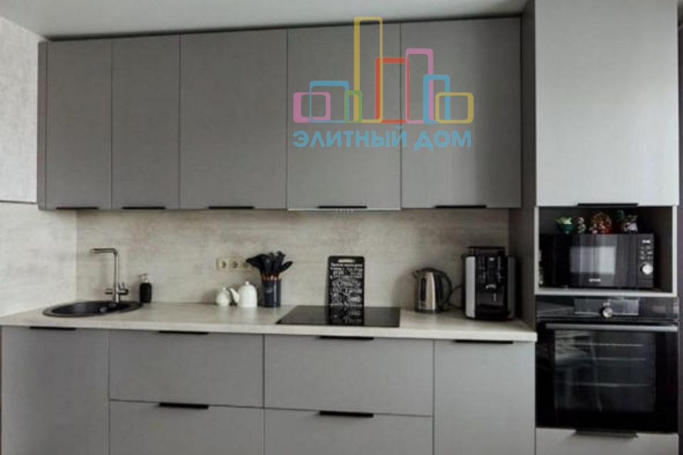 Продаётся 1-комнатная квартира, 38 м²