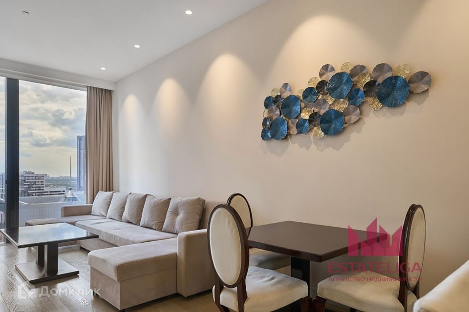 Продаётся 2-комнатная квартира, 72 м²