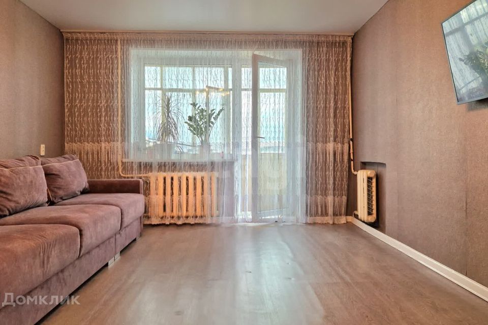 Продаётся 3-комнатная квартира, 60.5 м²