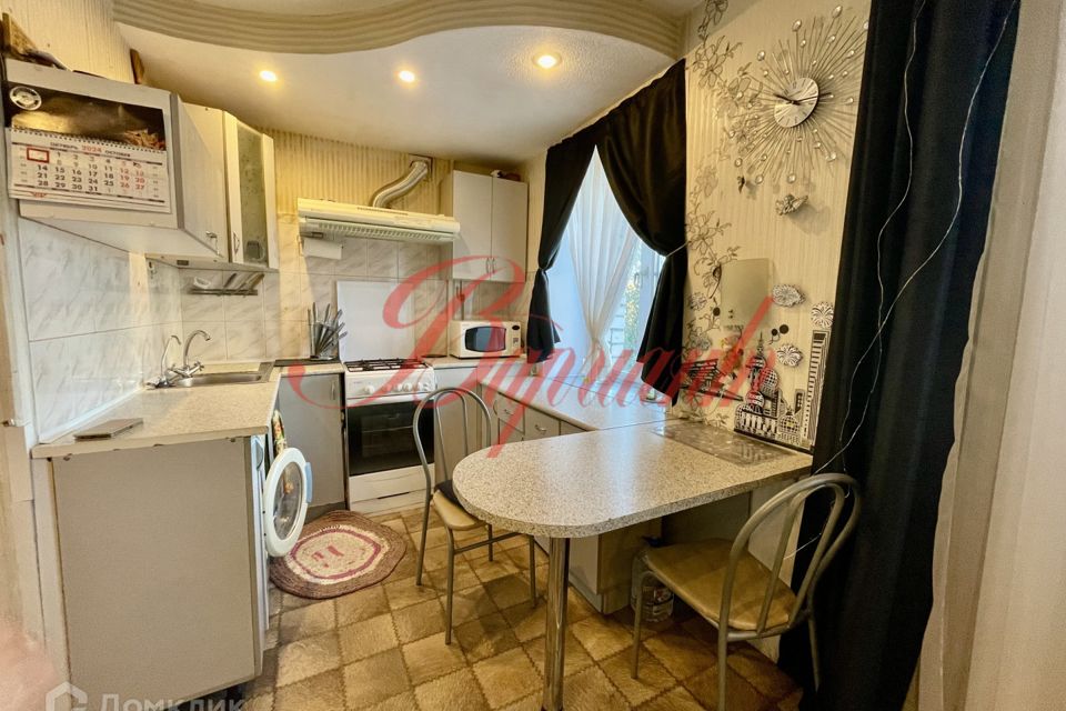 Продаётся 3-комнатная квартира, 57.4 м²