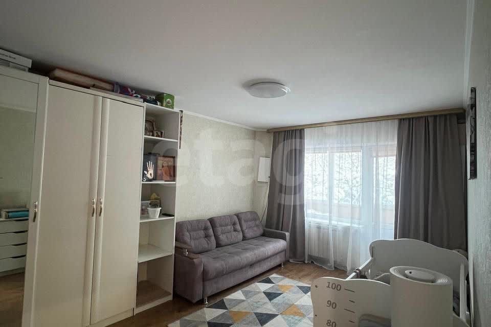 Продаётся 1-комнатная квартира, 37.2 м²