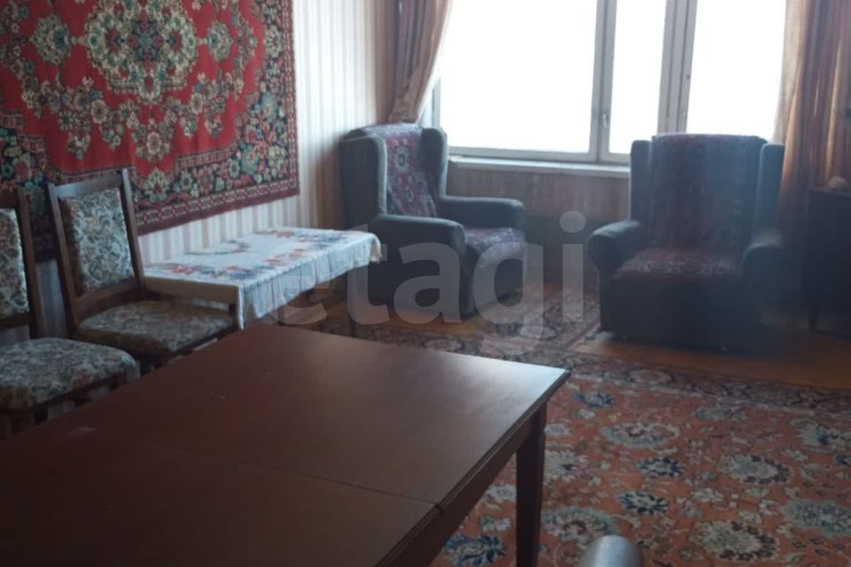 Продаётся 3-комнатная квартира, 64.8 м²