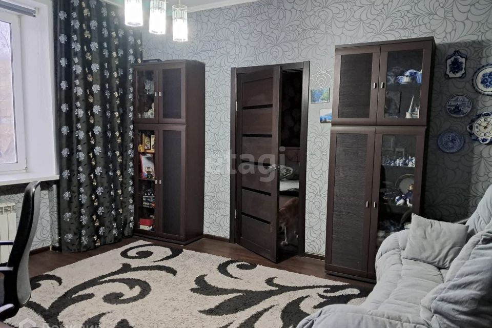 Продаётся 3-комнатная квартира, 59.5 м²