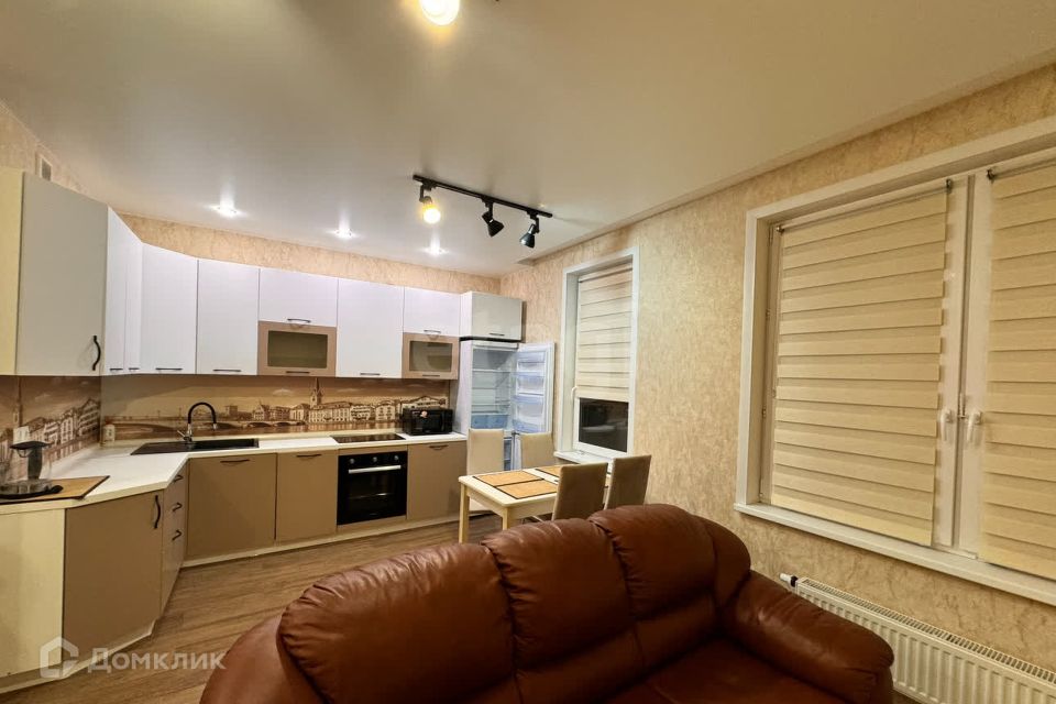 Сдаётся 2-комнатная квартира, 60 м²
