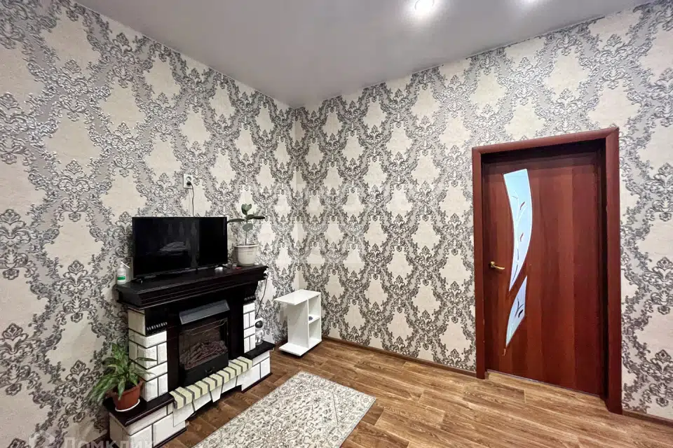 Продаётся 3-комнатная квартира, 60.3 м²