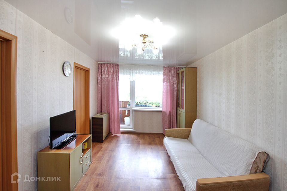 Продаётся 3-комнатная квартира, 61.4 м²