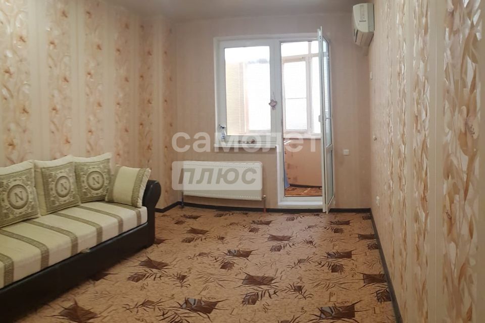Продаётся 1-комнатная квартира, 60 м²