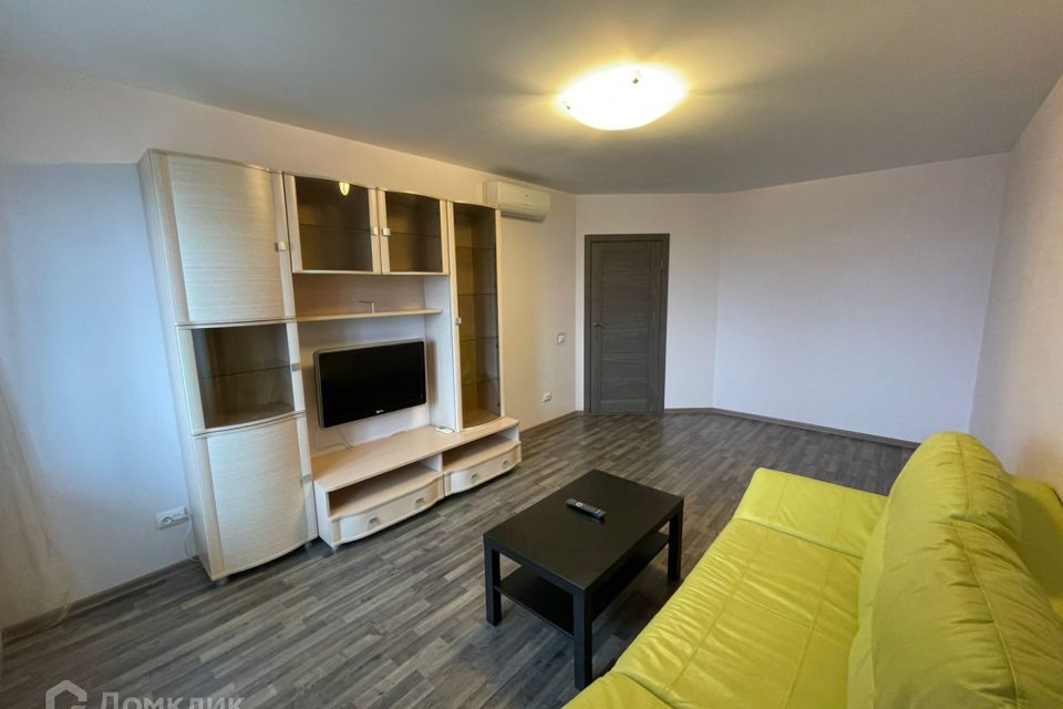 Сдаётся 1-комнатная квартира, 44 м²