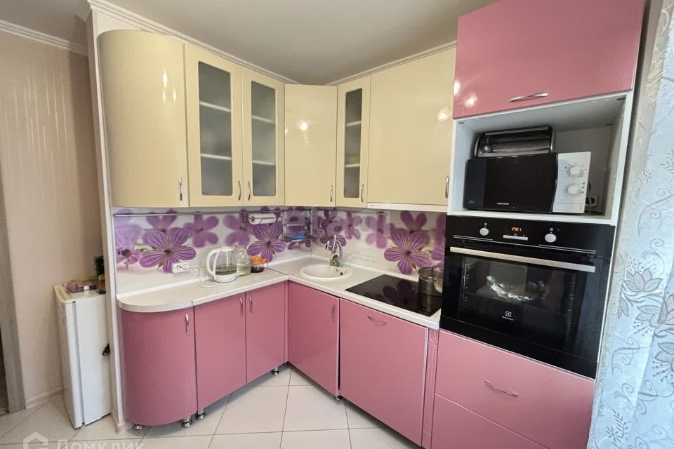 Продаётся 3-комнатная квартира, 58.7 м²