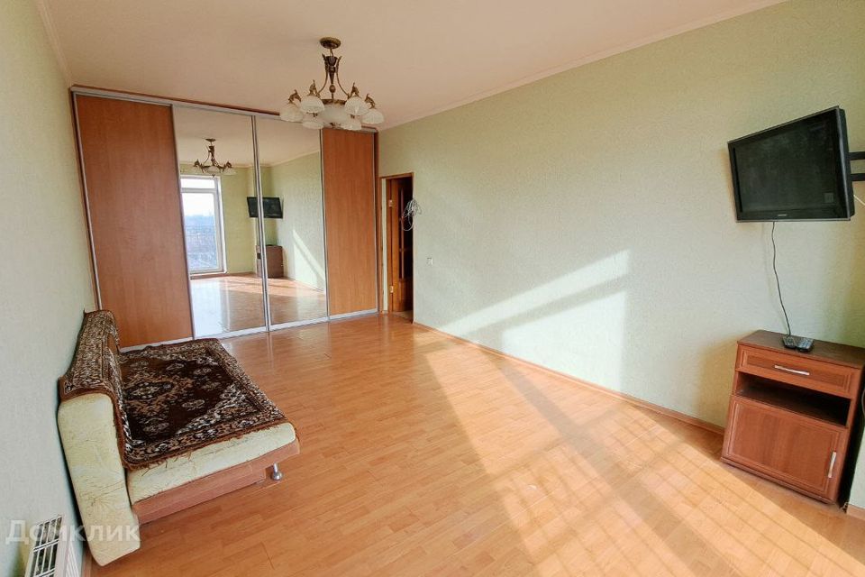 Продаётся 2-комнатная квартира, 65 м²