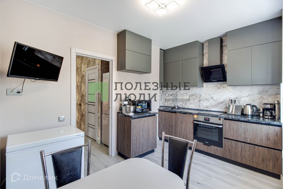 Продаётся 2-комнатная квартира, 62.4 м²