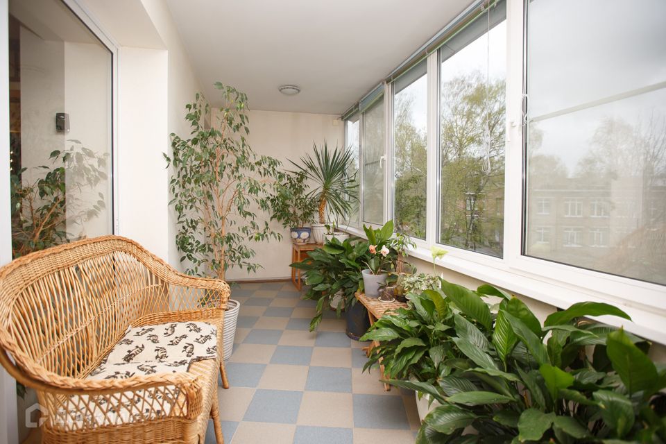 Продаётся 3-комнатная квартира, 136 м²