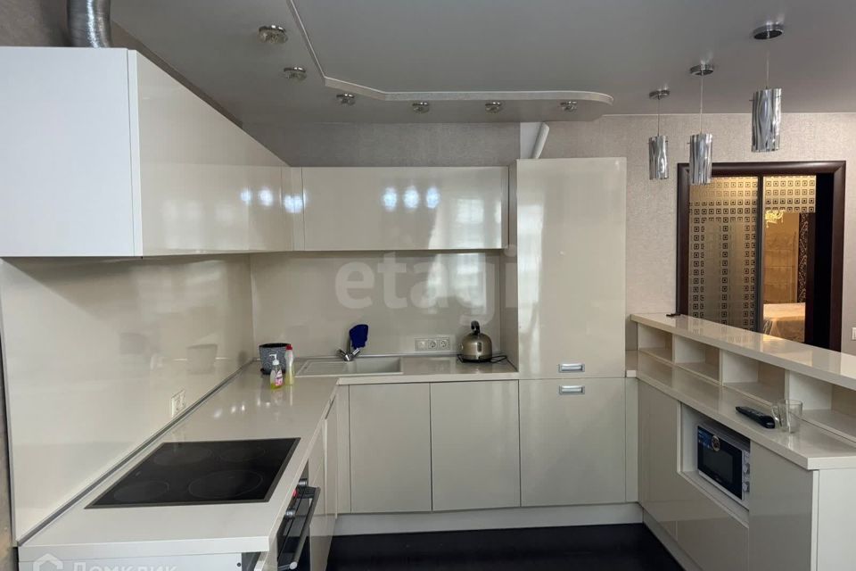 Сдаётся 1-комнатная квартира, 50 м²
